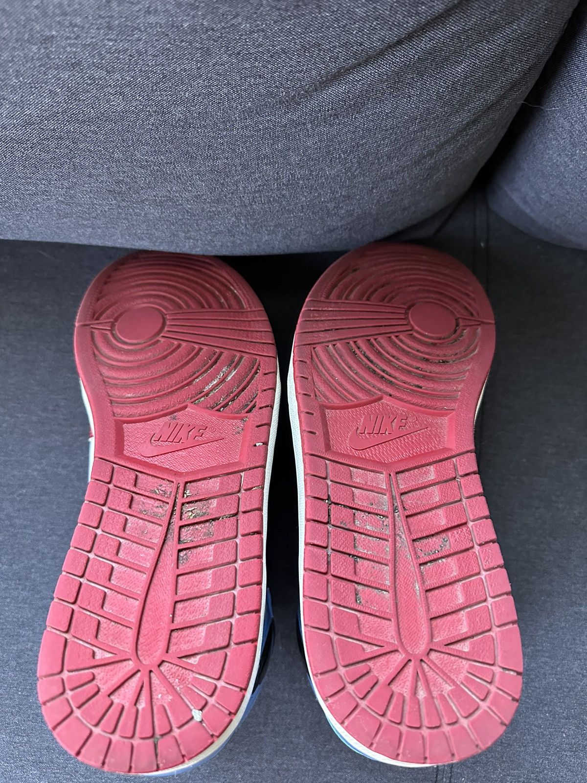 Jordan Brand × Nike Jordan 1 High OG Fearless Size US 10.5 / EU 43-44 - 5 Thumbnail