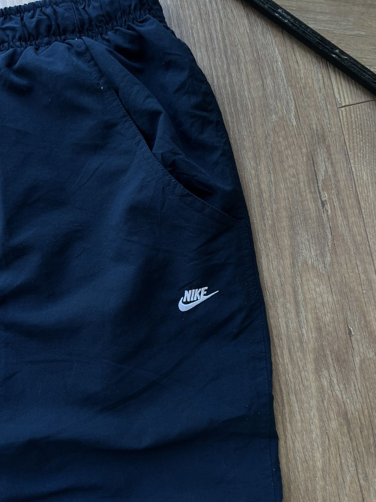 Nike 00’s NIKE SWOOSH LOGO GORPCORE TRACK PANTS Y2K Size US 32 / EU 48 - 5 Thumbnail