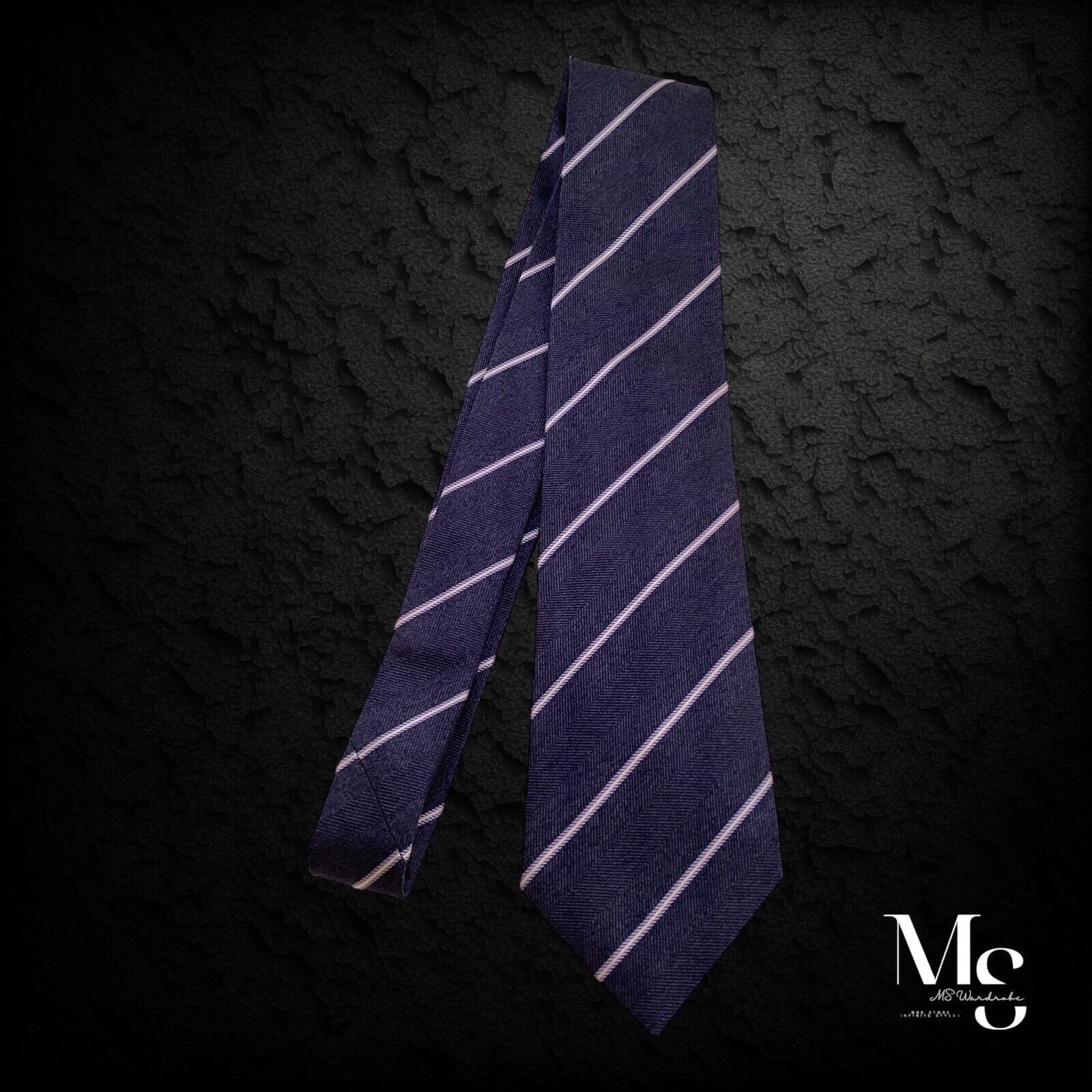 Isaia ISAIA NAPOLI 7 FOLD Navy Striped Silk Tie Hand Made In Italy Size ONE SIZE - 7 Thumbnail
