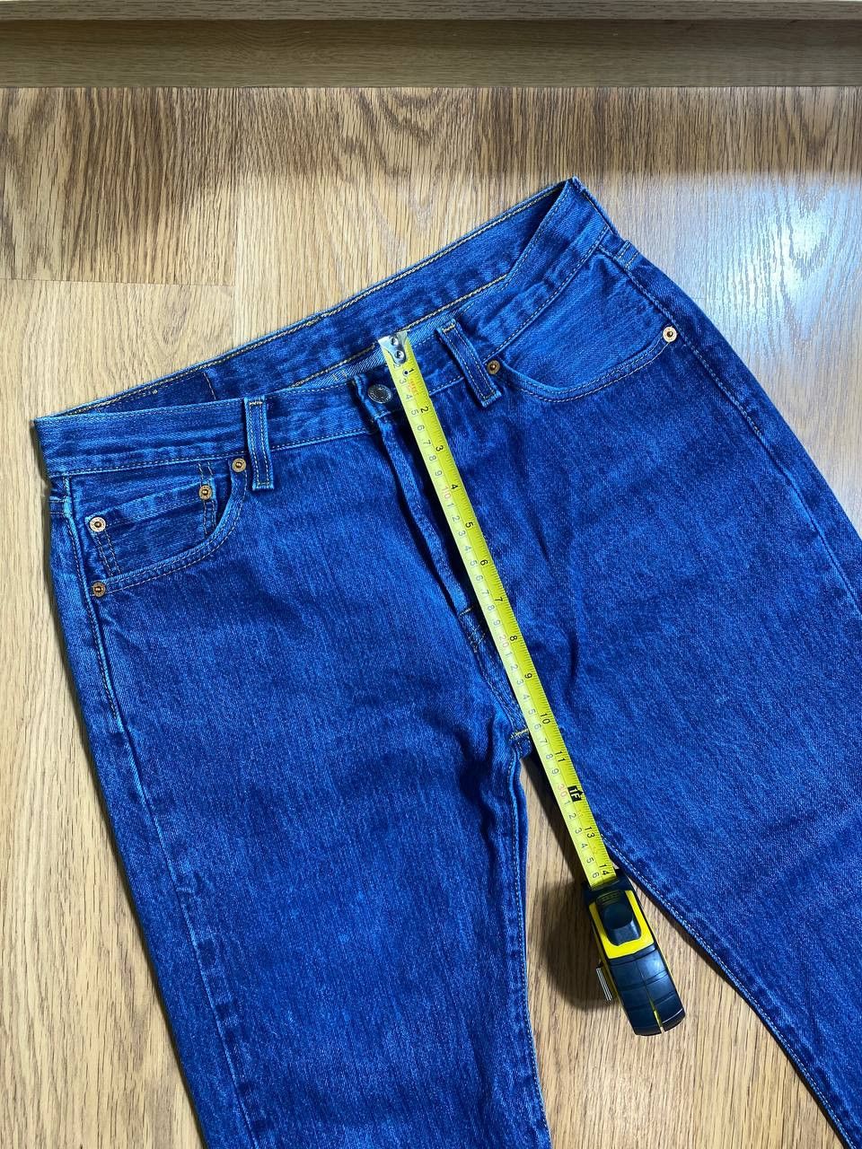 Levi's VINTAGE LEVIS 501 DISTRESS BLUE WASH JEANS Size US 30 / EU 46 - 19 Thumbnail