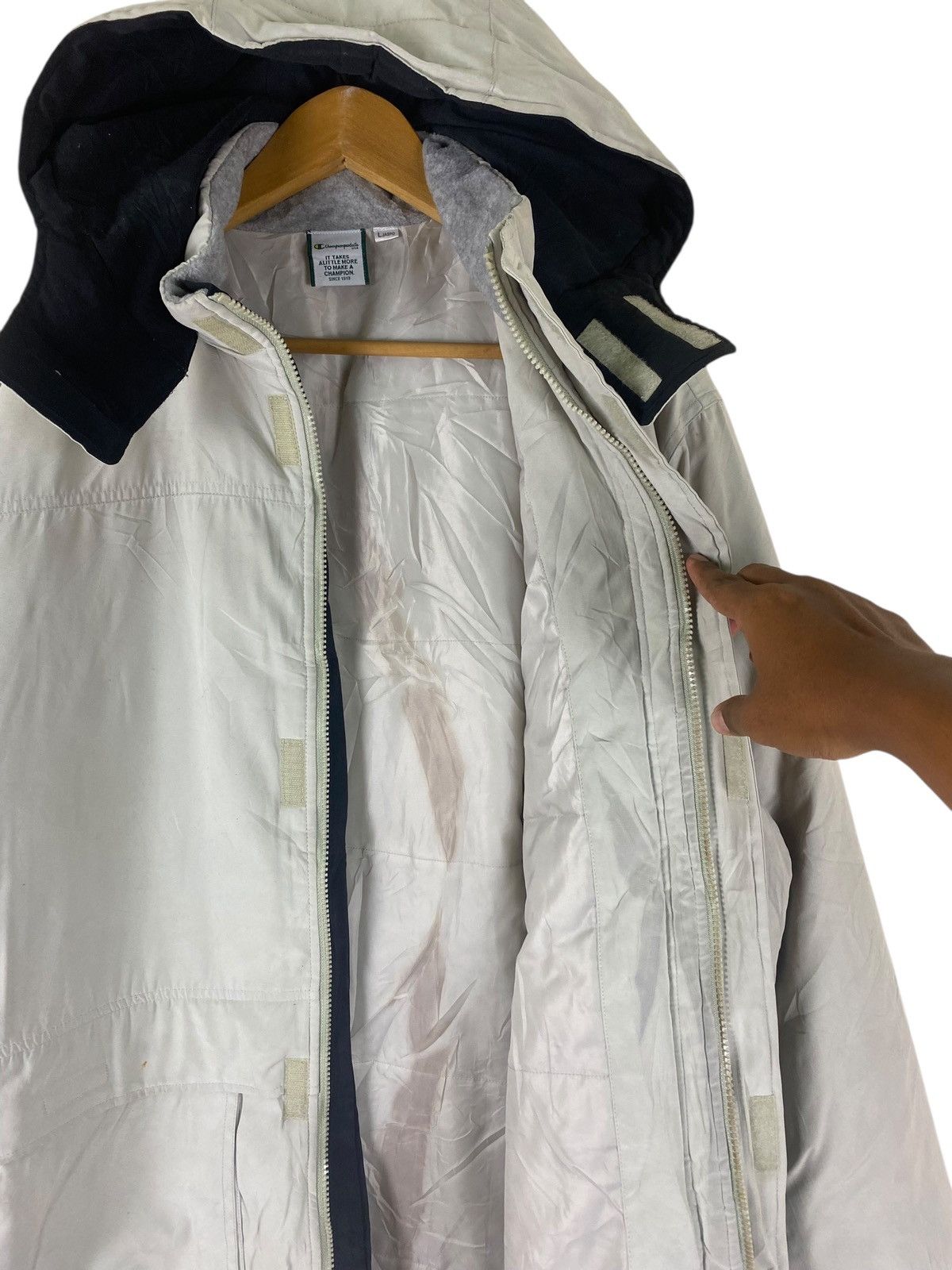 Champion × Vintage Vintage Champion Puffer Down Jacket Size US L / EU 52-54 / 3 - 14 Thumbnail