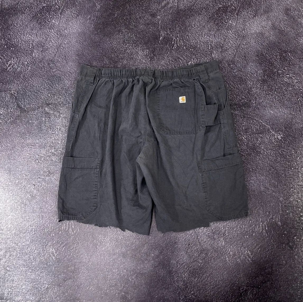 Carhartt × Vintage Vintage Carhartt Y2K Grey Hype Cropped Baggy Shorts Size US 34 / EU 50 - 1 Thumbnail