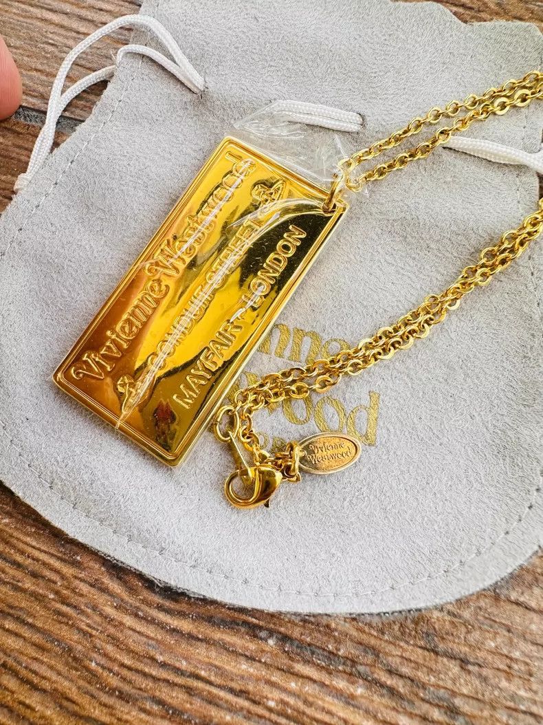 Vivienne Westwood Vivienne Westwood Gold Tag Pendant Necklace - dmc Size ONE SIZE - 1 Thumbnail