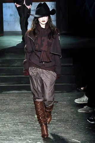Vivienne Westwood Vivienne Westwood Asymmetrical Giant Hooded Jacket Size US L / EU 52-54 / 3 - 3 Thumbnail