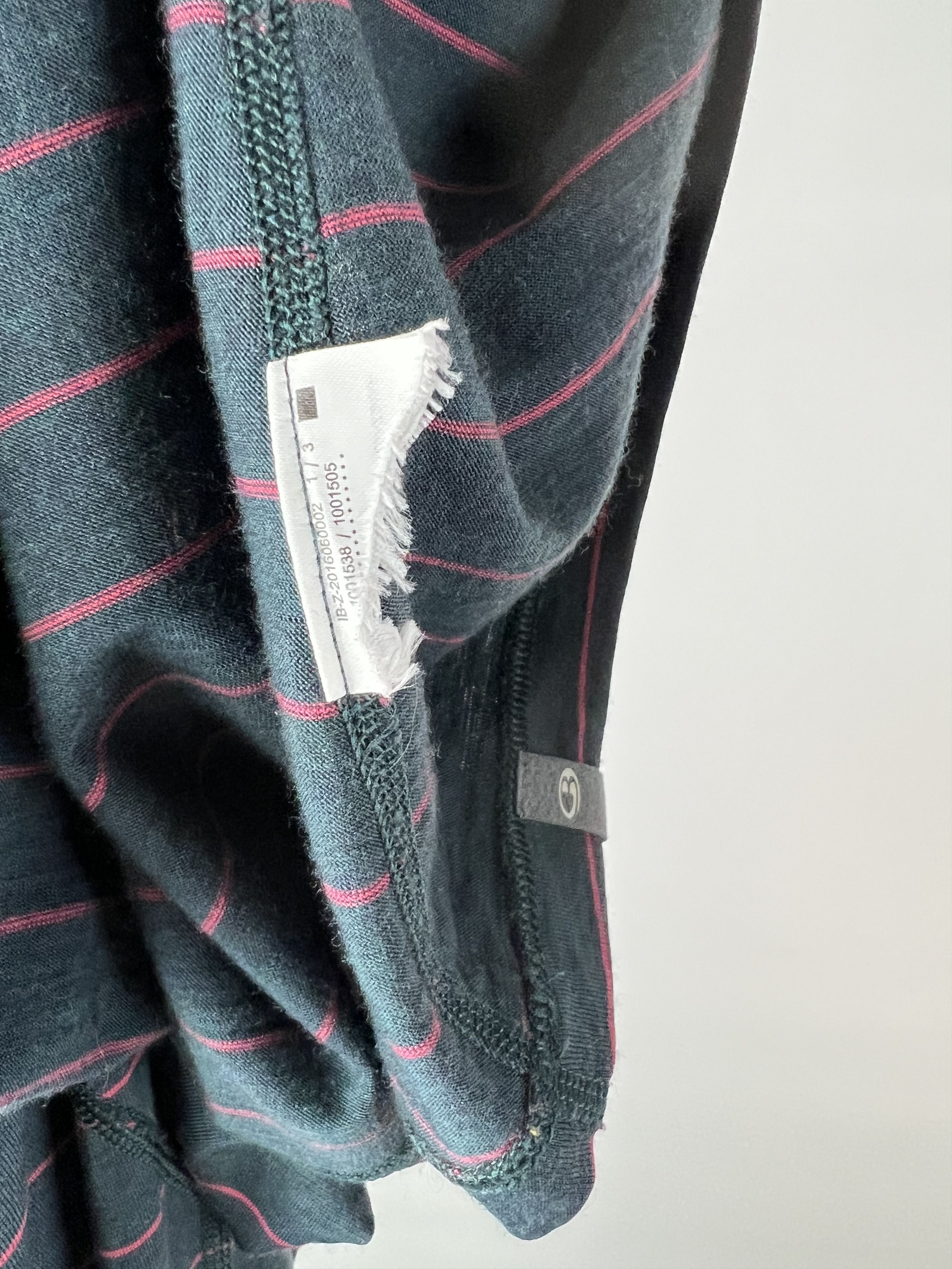 Icebreaker Icebreaker Merino Women's Striped Hooded Long Sleeve Size S Size S / US 4 / IT 40 - 6 Thumbnail