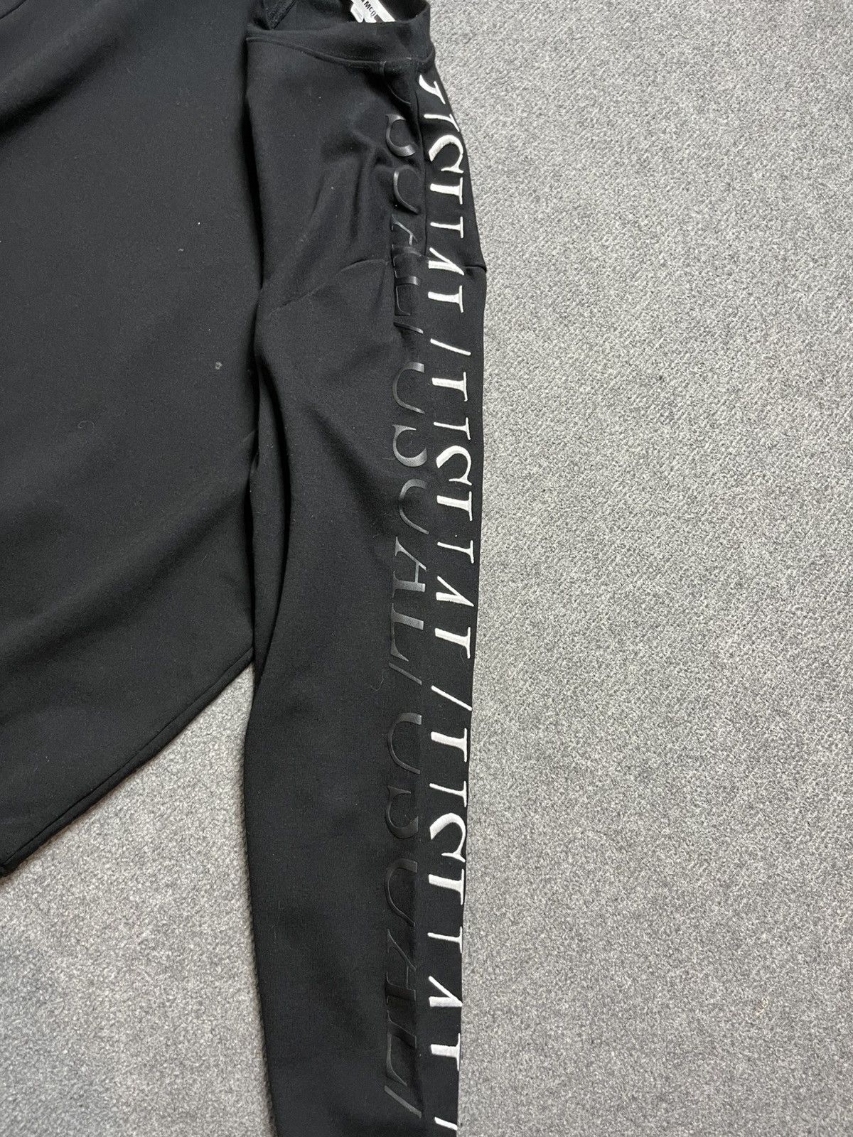 Alexander McQueen Alexander McQueen sweatshirt Size US S / EU 44-46 / 1 - 7 Thumbnail