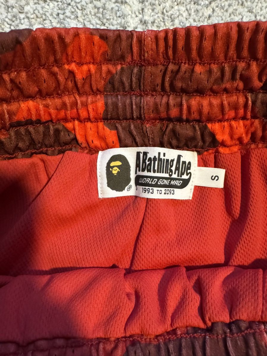 Bape Bape red camo shorts Size US 30 / EU 46 - 3 Thumbnail