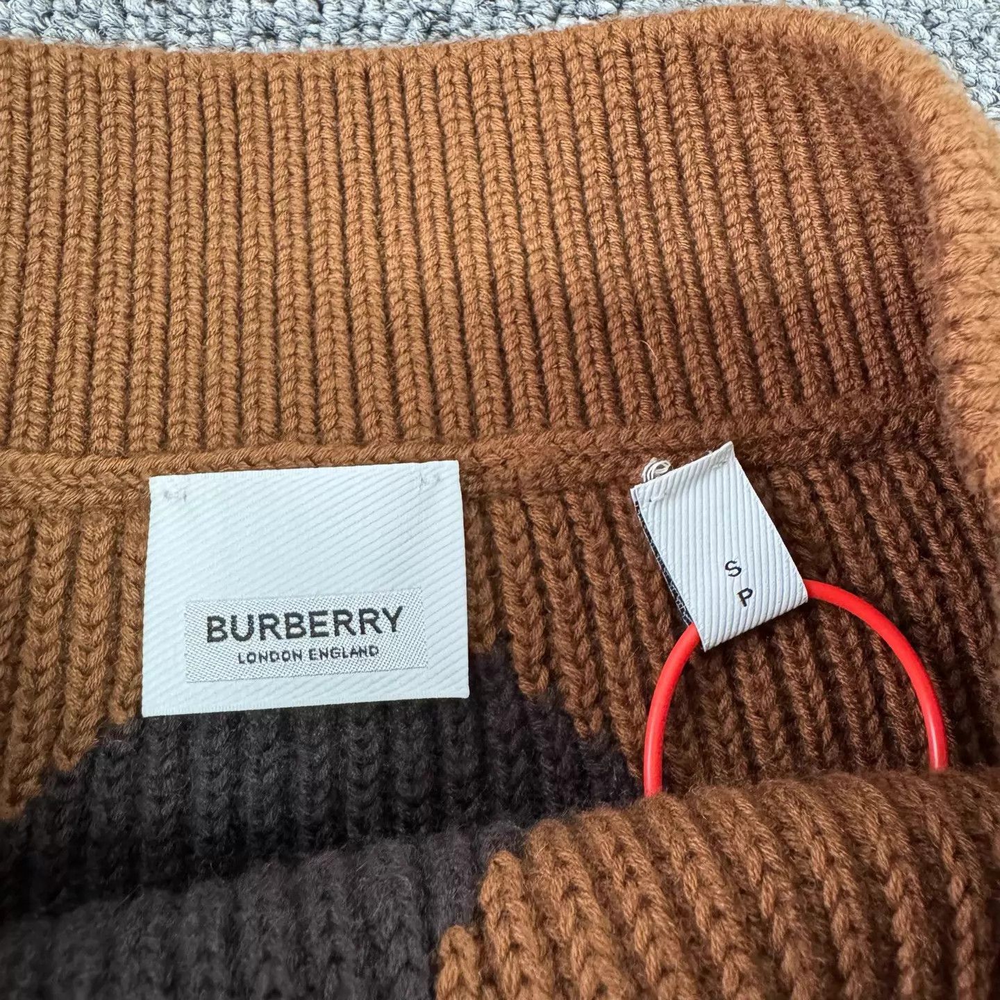 Burberry Burberry Brn Color-Blocked Cashmere-Cotton Knit Skirt S Size 26" / US 2 / IT 38 - 4 Thumbnail