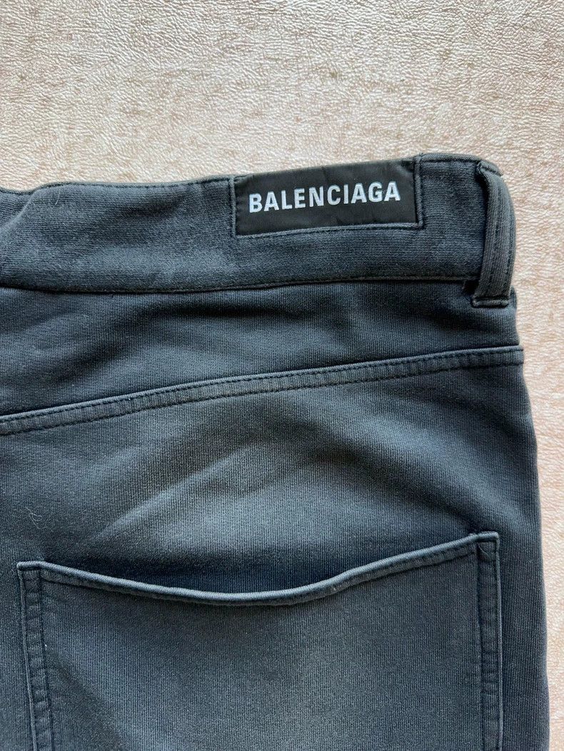 Balenciaga Balenciaga size M Baggy foggy washed denim pants Size US 26 / EU 42 - 3 Thumbnail