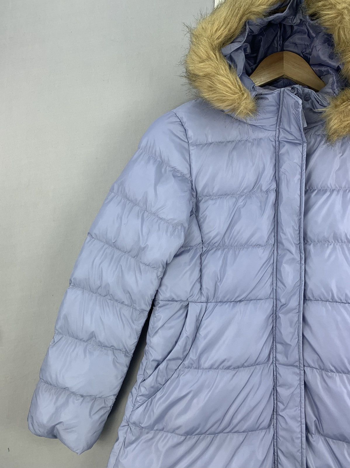 Japanese Brand × Uniqlo Uniqlo Winter Faux Fur Puffer Hoodie Down Jacket Size ONE SIZE - 3 Thumbnail
