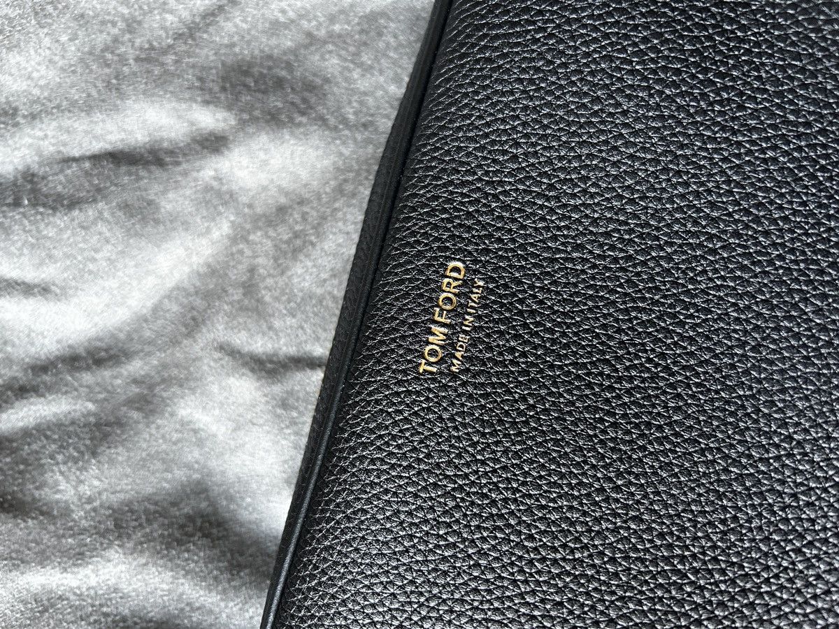 Tom Ford Tom Ford Full-grained Messenger Bag Size 26 - 11 Thumbnail