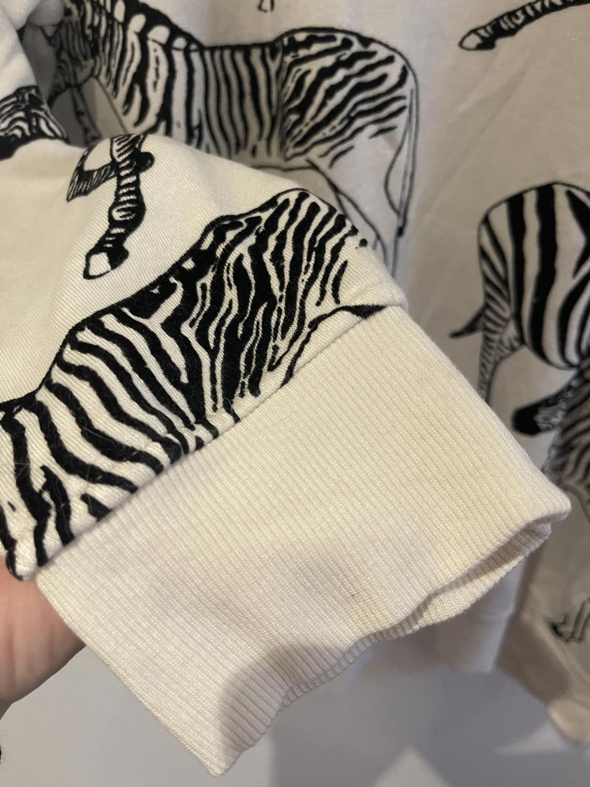 Designer Zebra sweater Size XXL / US 16-18 / IT 52-54 - 3 Thumbnail