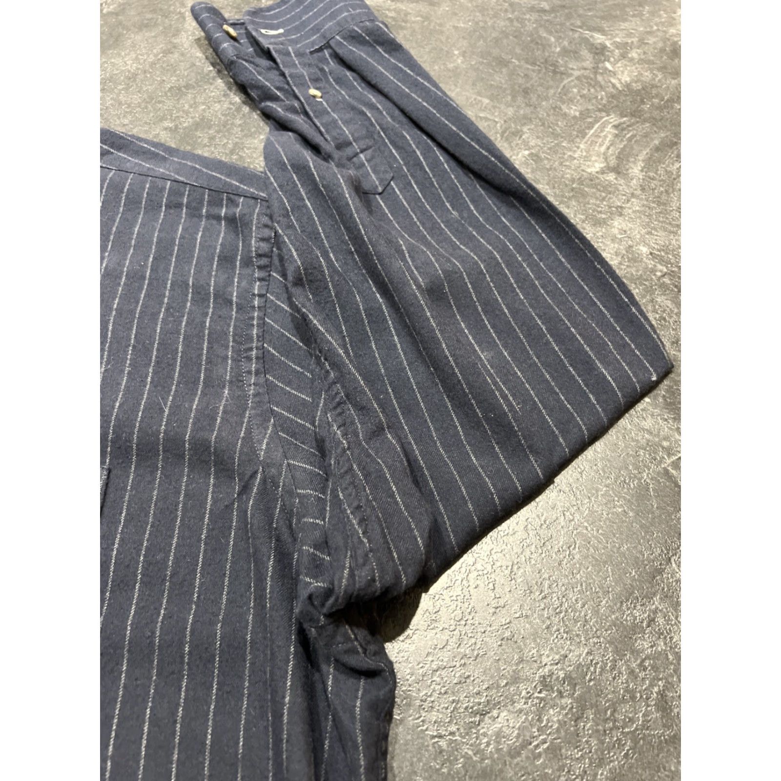 UNTUCKit VINTAGE UNTUCKit Flannel Shirt Men’s XXL Navy Pinstripe Long Sleeve Button-Up Slim Fit 90s Size US XXL / EU 58 / 5 - 2 Thumbnail