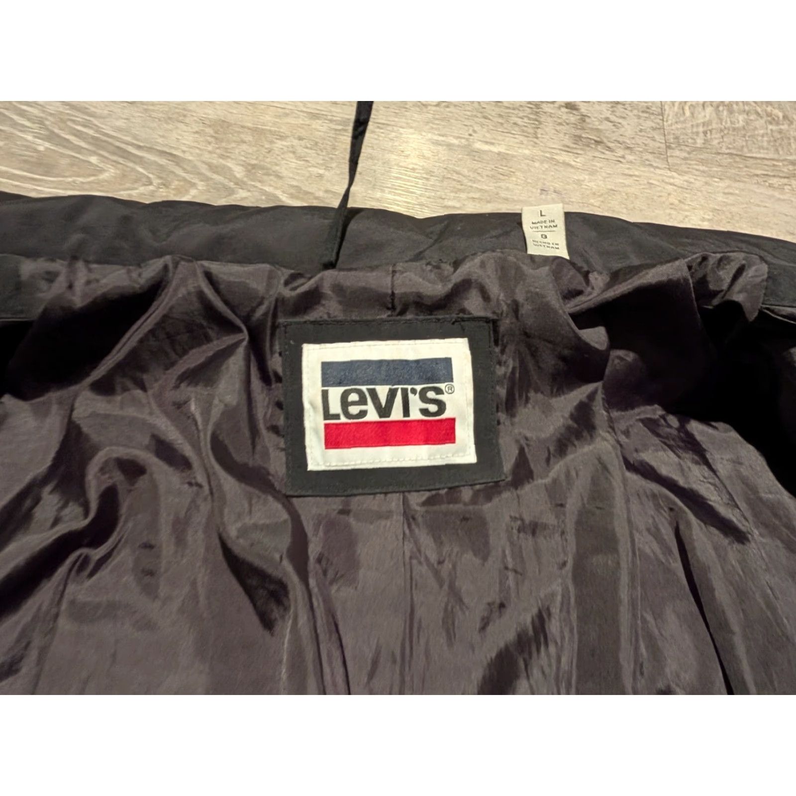 Levi's LEVI'S Womens Quilted Black Coat Puffer Zip Snap Size Large L Jacket Coat Size L / US 10 / IT 46 - 6 Thumbnail