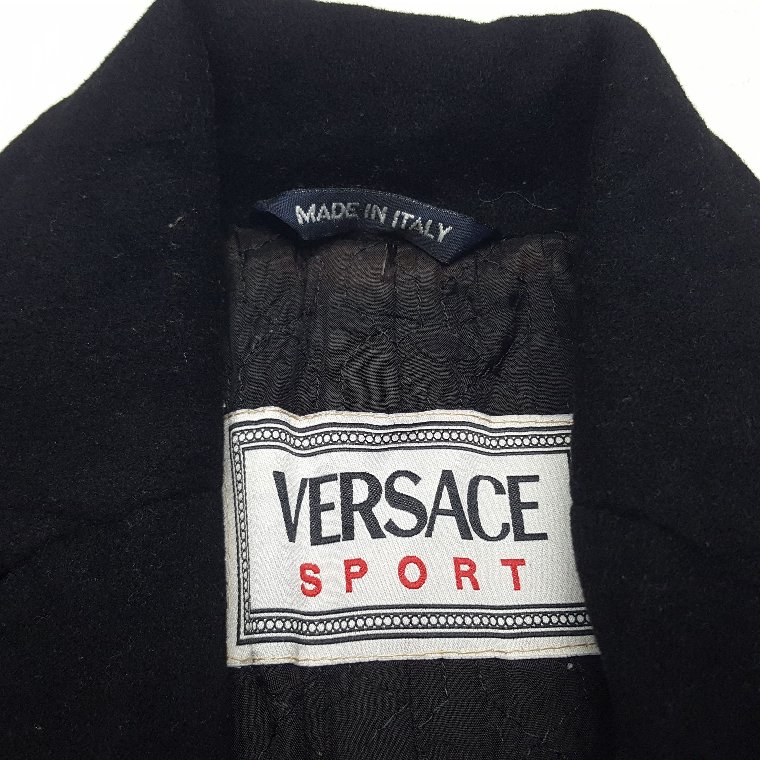 Versace × Vintage Vintage Versace Sport Velvet Blazer Jacket Size S / US 4 / IT 40 - 6 Thumbnail
