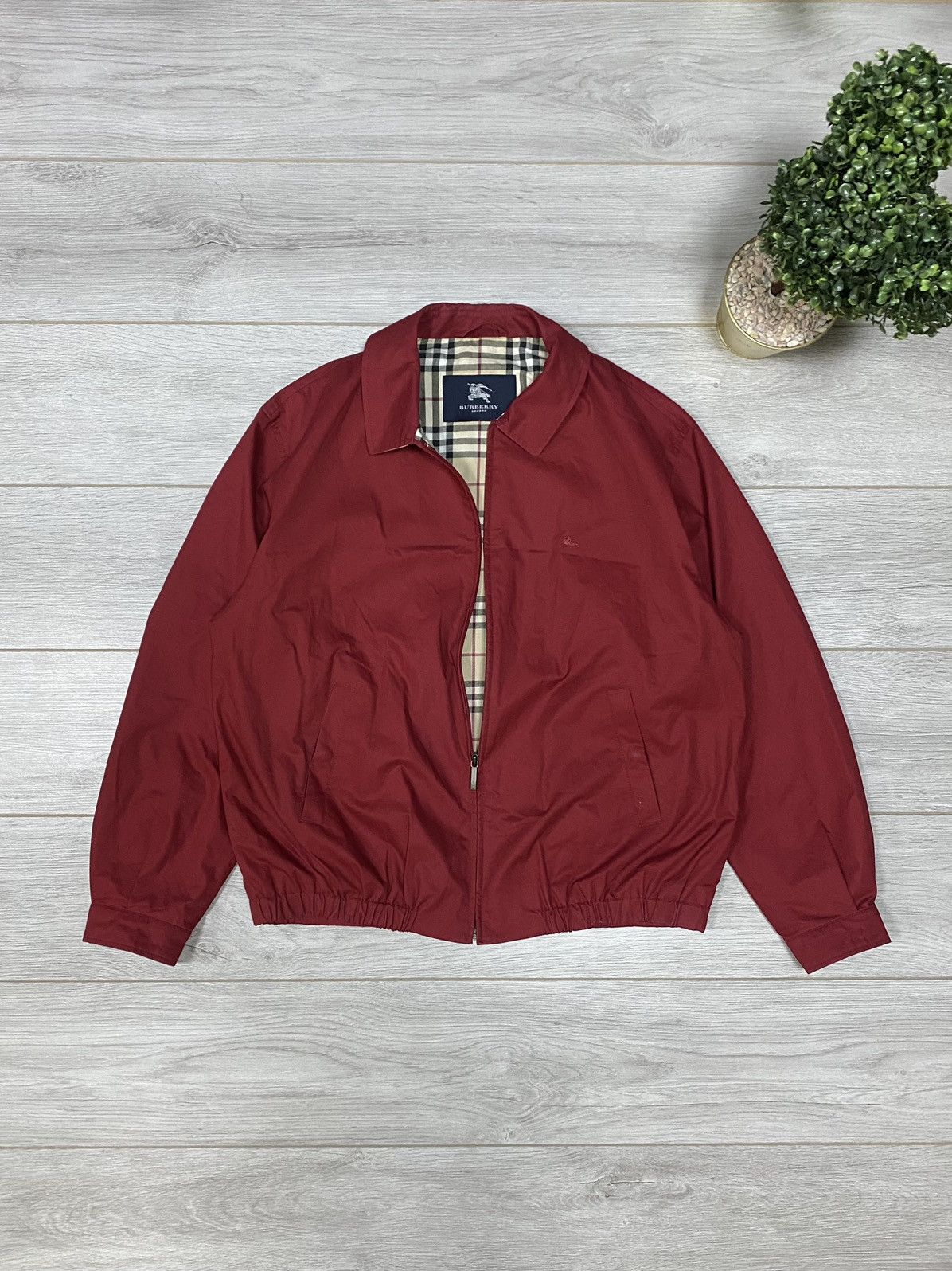 Burberry London vintage nova check zip jacket
