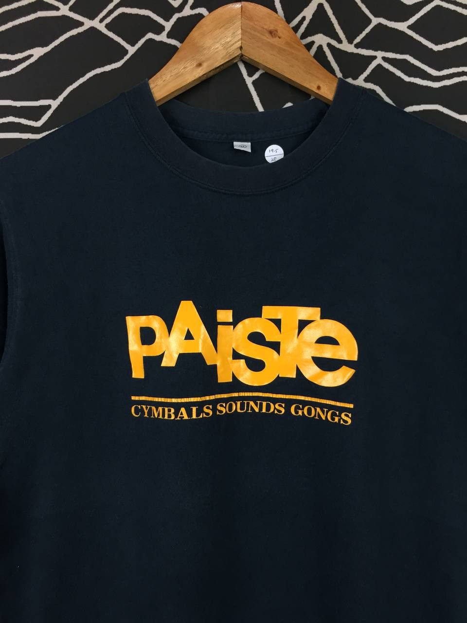 Uniqlo Uniqlo x Paiste Cymbals Sounds Gong Drummer Tee Size M Size US M / EU 48-50 / 2 - 3 Thumbnail