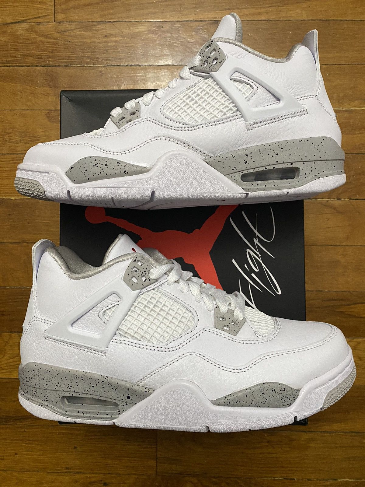 Jordan Brand × Nike Size 7Y / 8.5W - Jordan 4 Retro White Oreo Grey GS Size US 8.5 / IT 38.5 - 2 Thumbnail