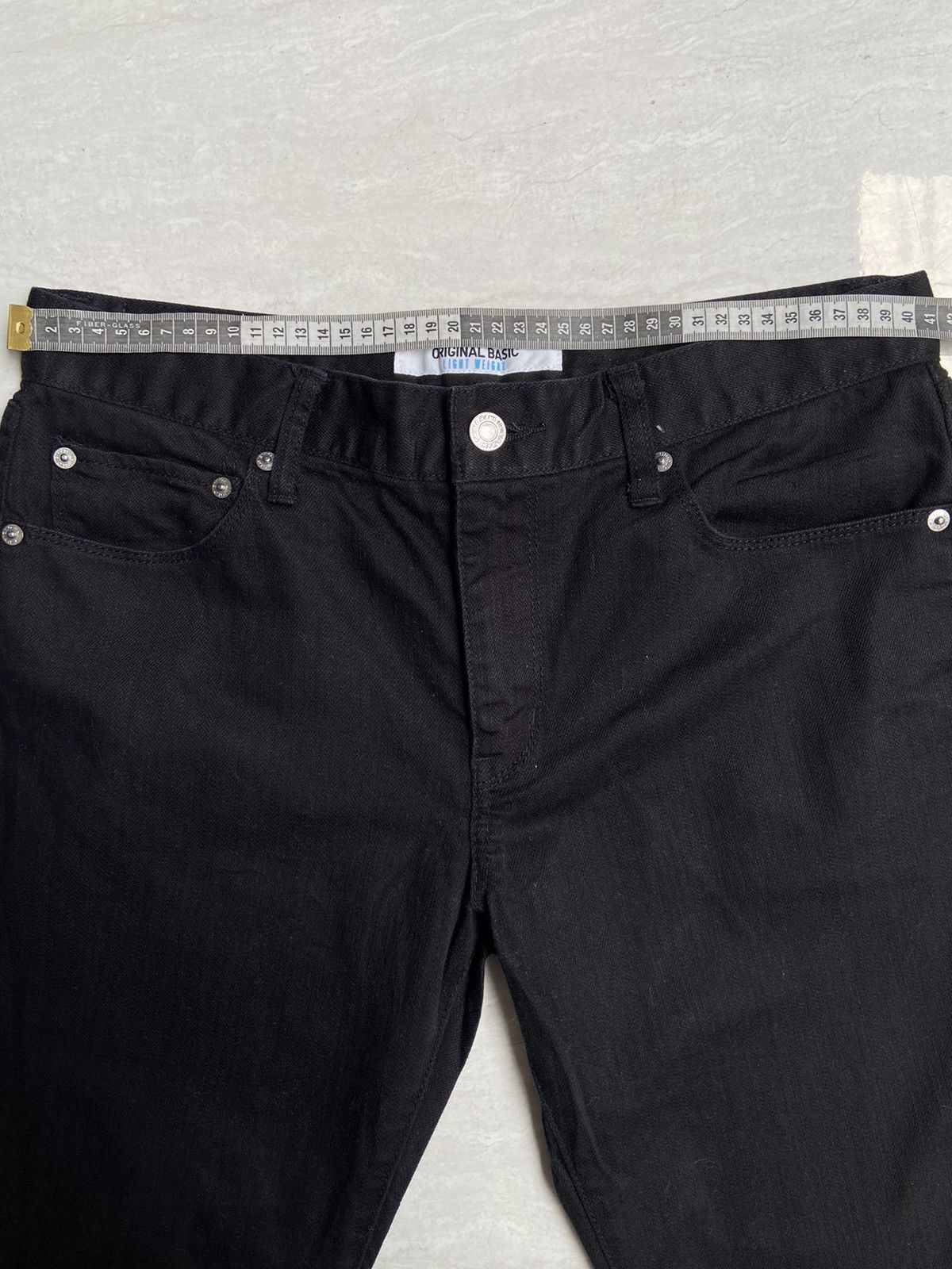 Uniqlo UNIQLO Original Basic Light Weight Black Pants Size US 31 - 4 Thumbnail