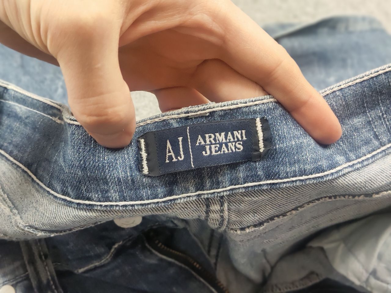 Emporio Armani Vintage Y2K Emporio Armani Embroidered logo Denim Jeans Size US 33 - 12 Thumbnail