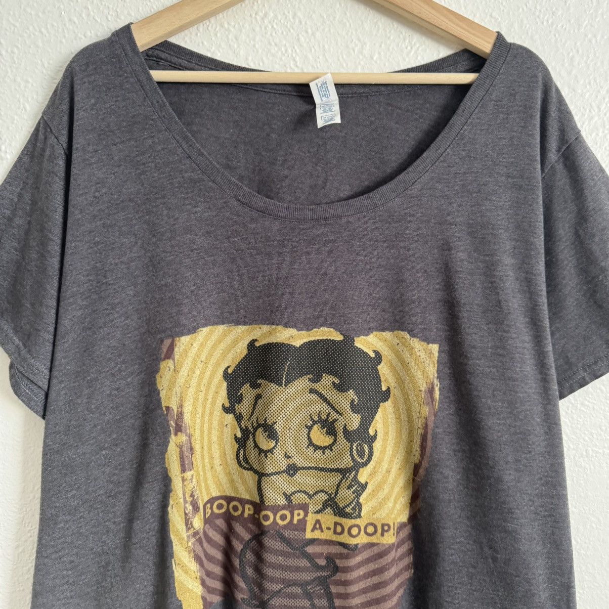 Other BETTY BOOP Grey Yellow Retro Pop Art Curvy Short Sleeve Tee Size 3XL / US 20-22 - 2 Thumbnail