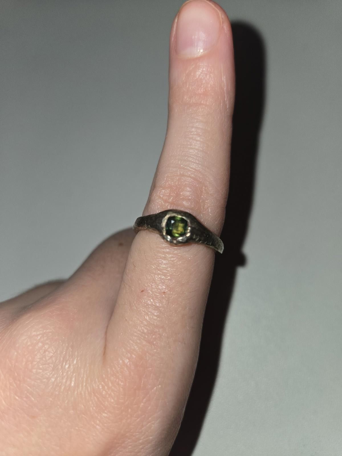 Ringspun Silver Ring with Green Sapphire Size ONE SIZE - 5 Thumbnail