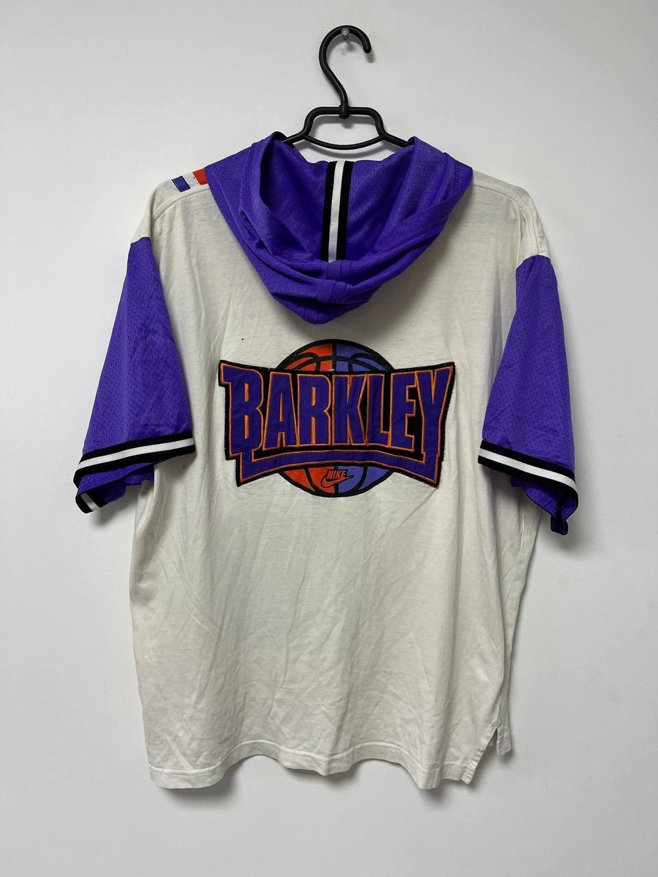 Nike Vintage 90s Phoenix Suns Charles Barkley T shirt Nba Nike L Size US L / EU 52-54 / 3 - 12 Thumbnail