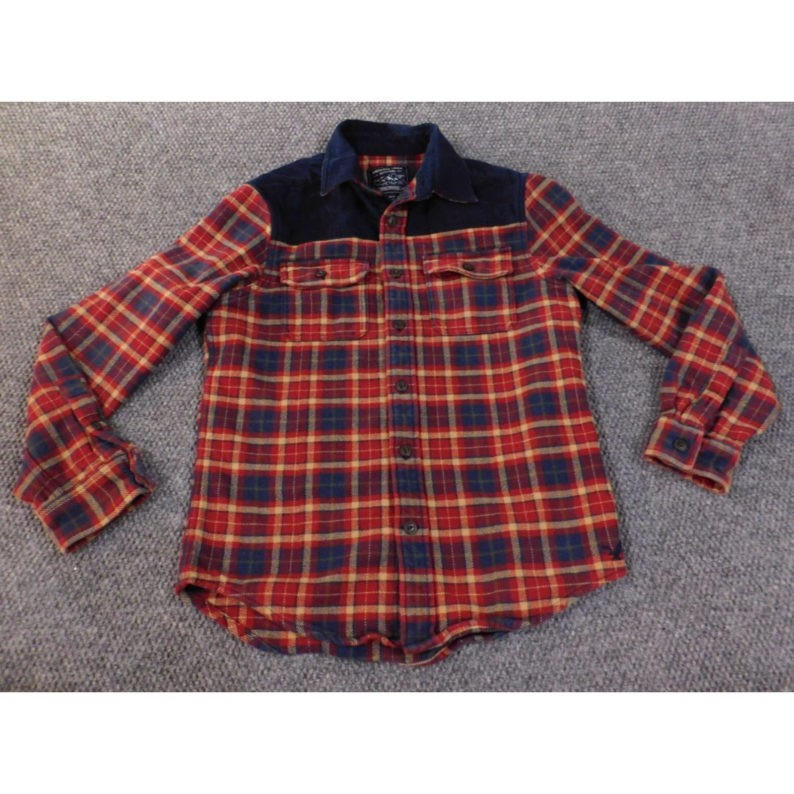 American Eagle Outfitters mens american eagle flannel shirt M red plaid long sleeve button-down collar up outdoor outdoor all seasons mens regular fit cotton heavy plaid Size US M / EU 48-50 / 2 - 5 Thumbnail