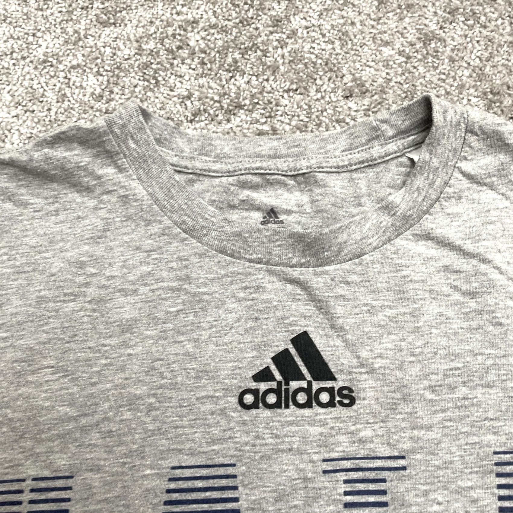 Adidas Adidas Amplifier Tee Graphic T-Shirt Womens Medium Gray Crew Neck Casual Top Size M / US 6-8 / IT 42-44 - 4 Thumbnail