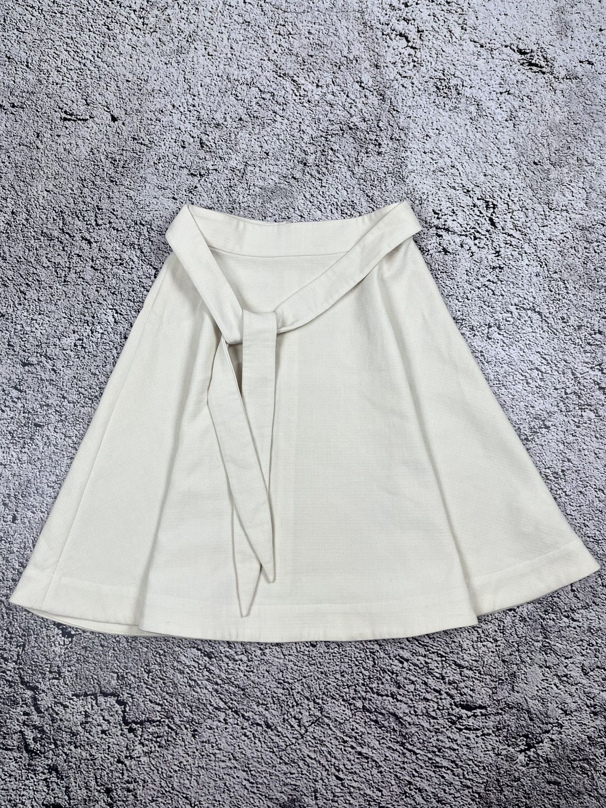 Miss Sixty Vintage Miss Sixty Cream Midi Skirt size L Size 32" / US 10 / IT 46 - 1 Thumbnail