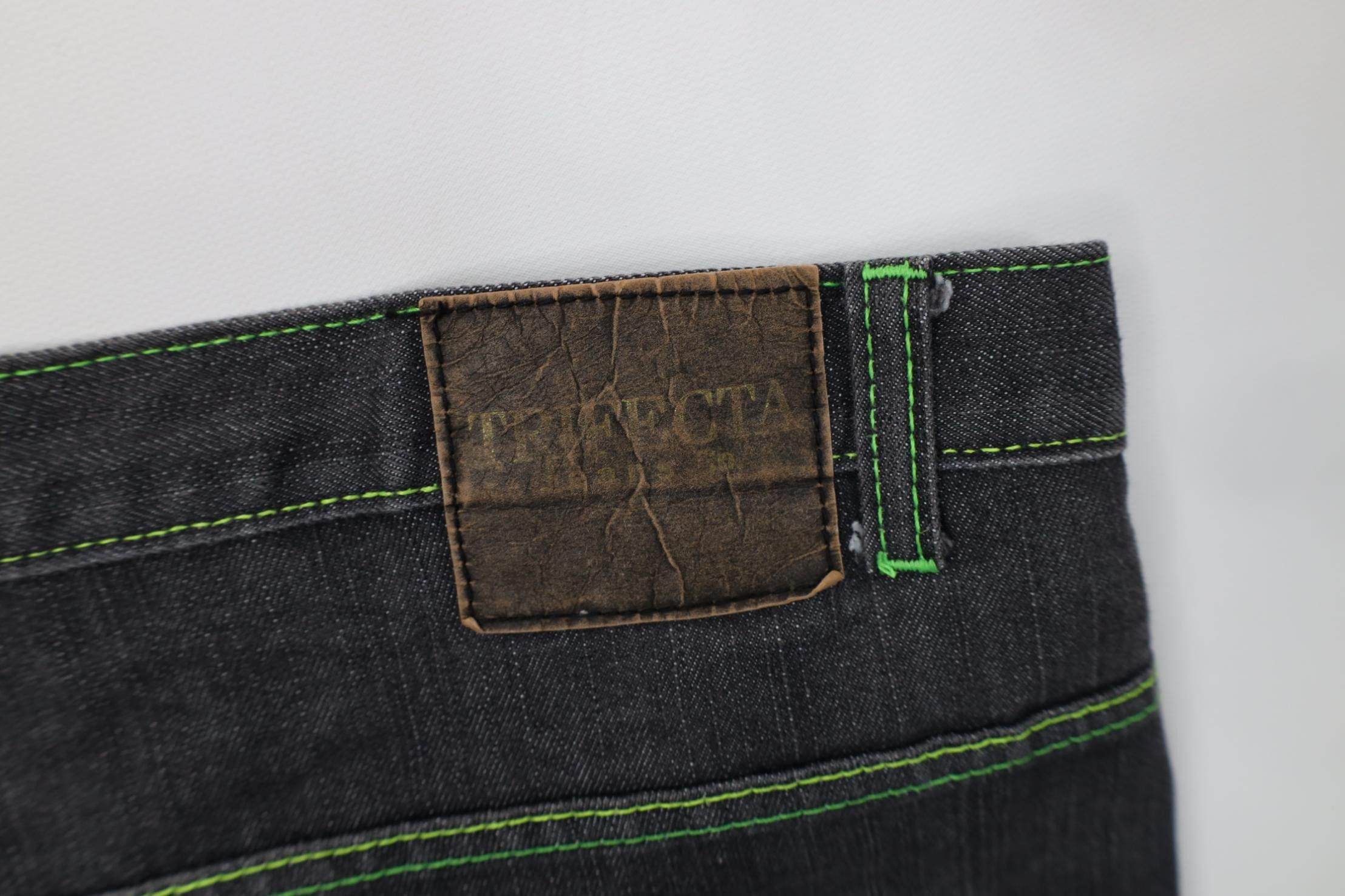 Vintage Vintage 90s Y2K Streetwear Trifecta Horse Denim Jean Shorts Size US 42 / EU 58 - 13 Thumbnail