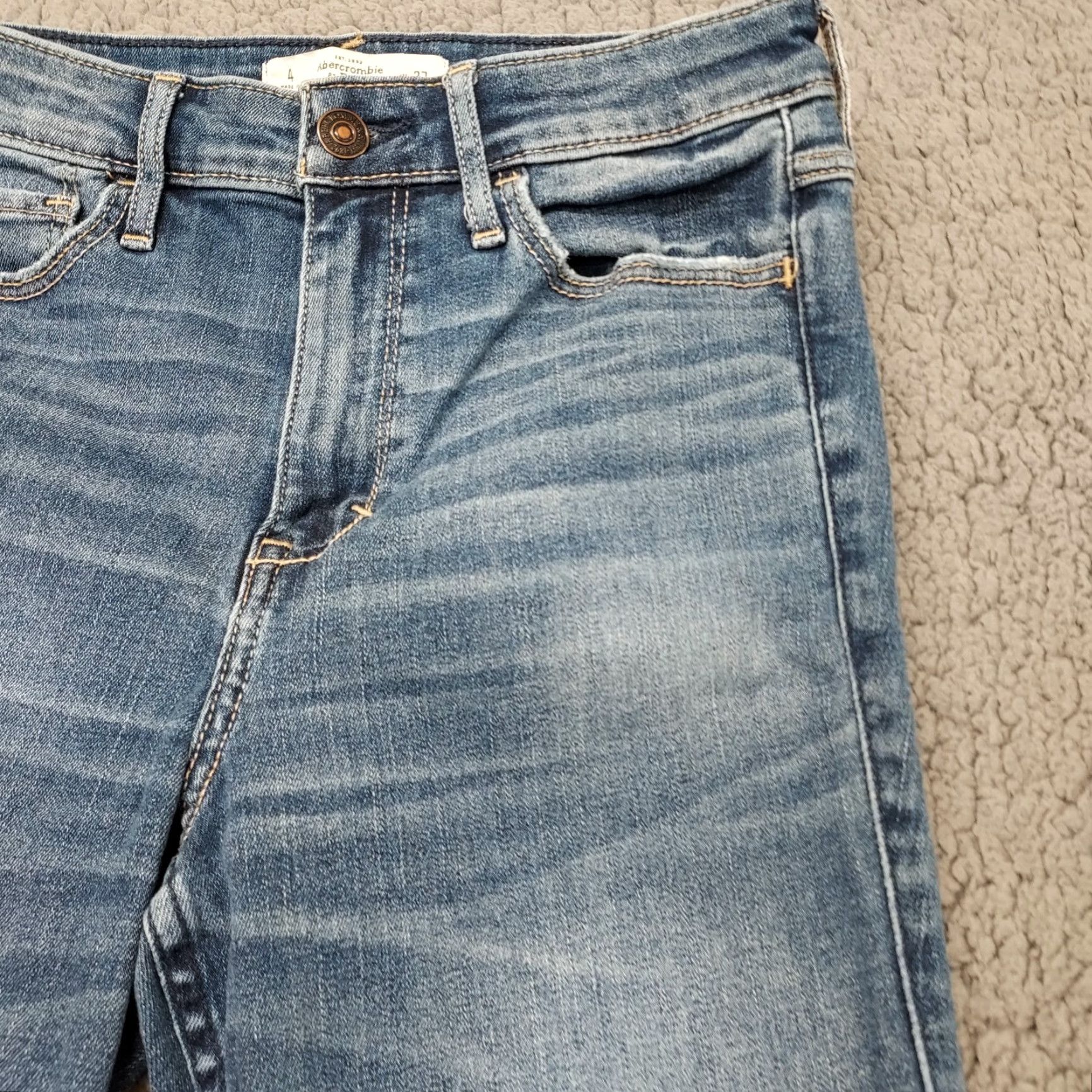 Abercrombie & Fitch Abercrombie & Fitch Skinny Jeans Womens 4L Blue Denim A&F Actual 26x31 Size 27" / US 4 / IT 40 - 6 Thumbnail