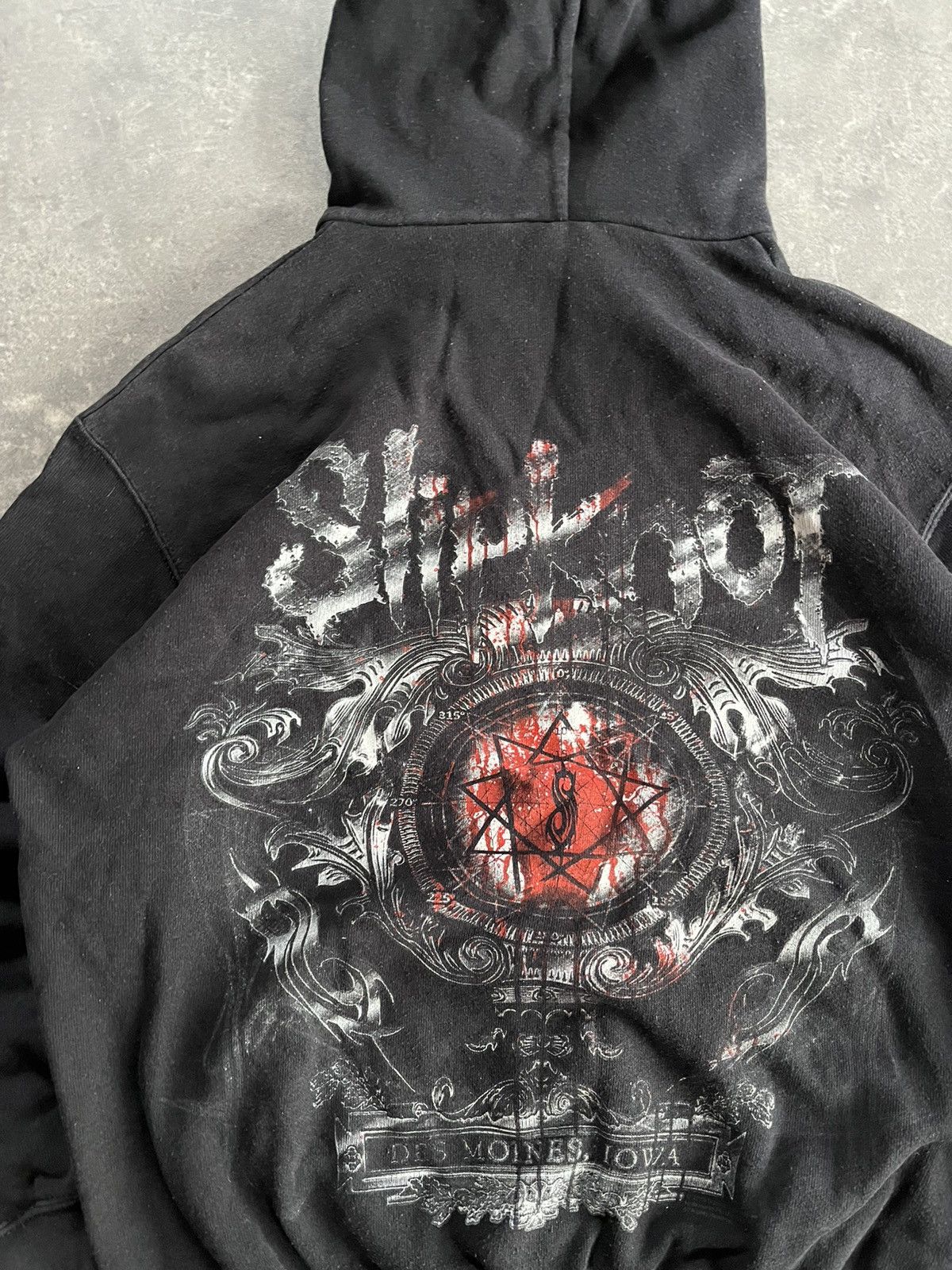 Slipknot 2013 Slipknot Iowa Printed Boxy Hoodie M S Rock Metal Band Size US M / EU 48-50 / 2 - 11 Thumbnail