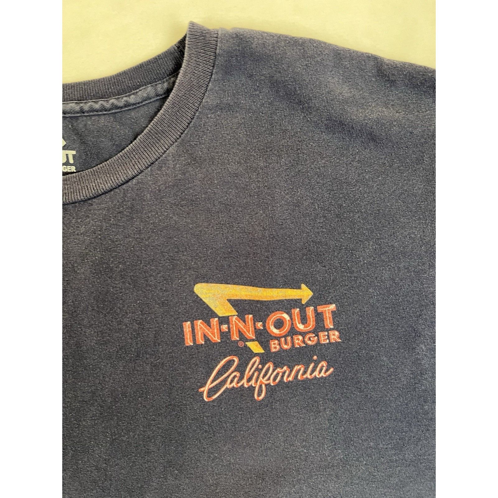 Other Vintage In-N-Out Men T-Shirt 3XL Blue California Graphic Hot Size US XXL / EU 58 / 5 - 3 Thumbnail