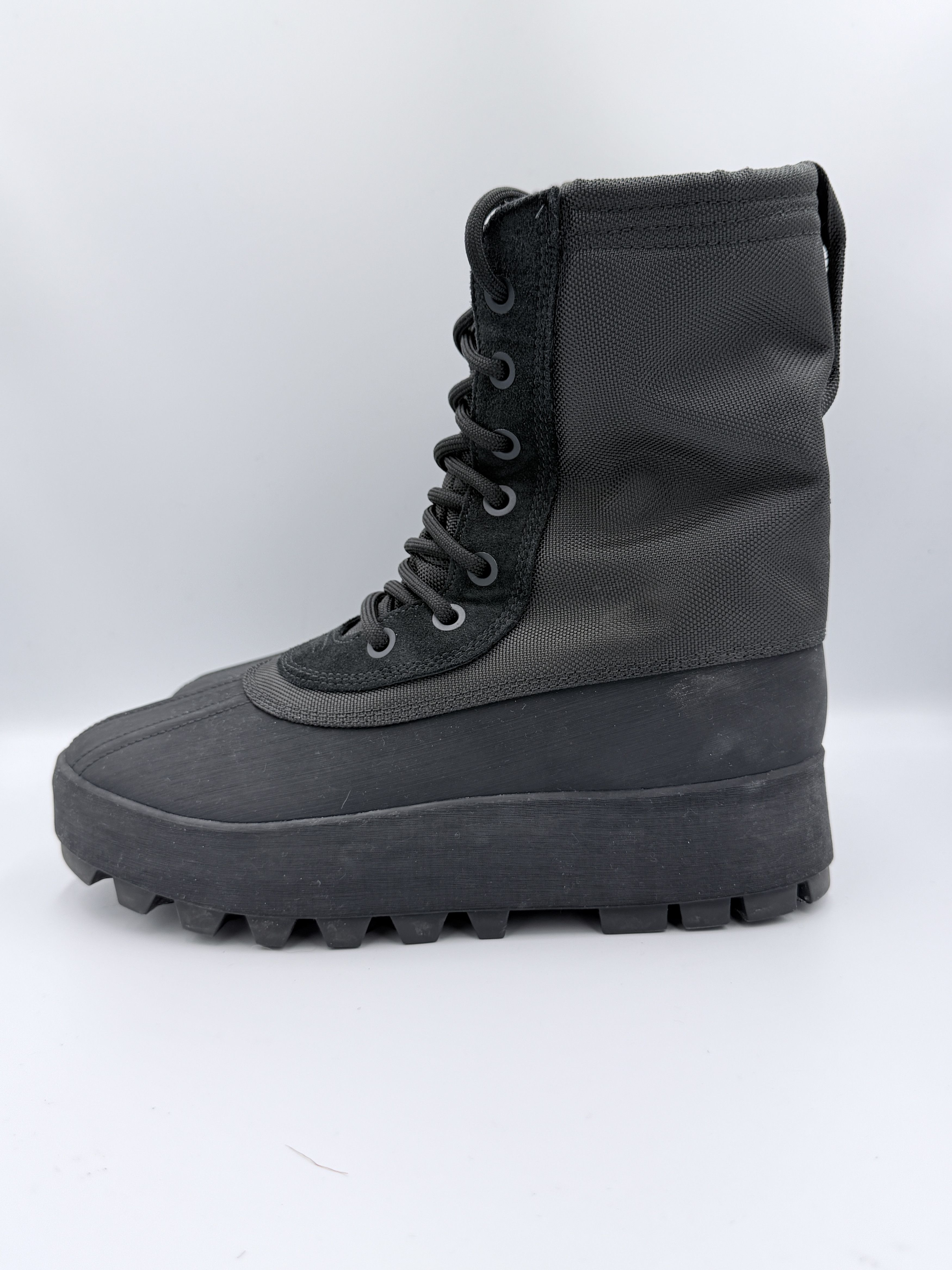 Adidas adidas Yeezy 950 Pirate Black Size US 9 / EU 42 - 4 Thumbnail