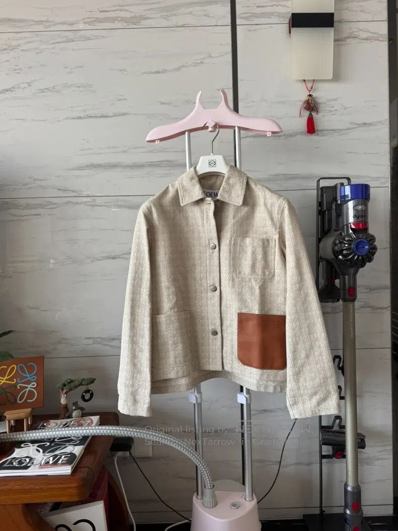 Loewe Loewe Logo Embellished Jacket, OS Fit Size 4XL / US 24-26 - 1 Thumbnail