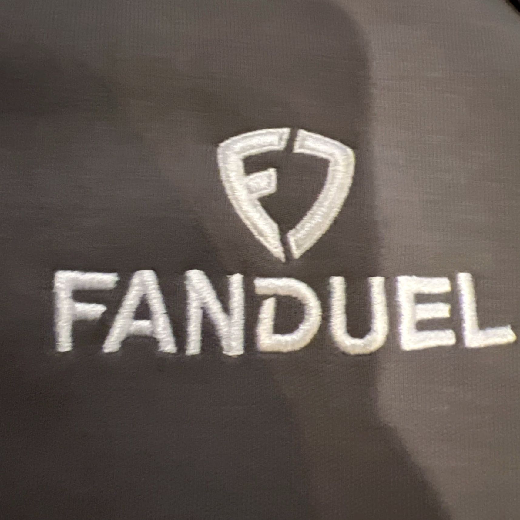 Cutter & Buck Cutter & Buck Hoodie Mens Small Gray Embroidered Fanduel Sports Betting Logo 1/2 Zip NWT Size US S / EU 44-46 / 1 - 3 Thumbnail