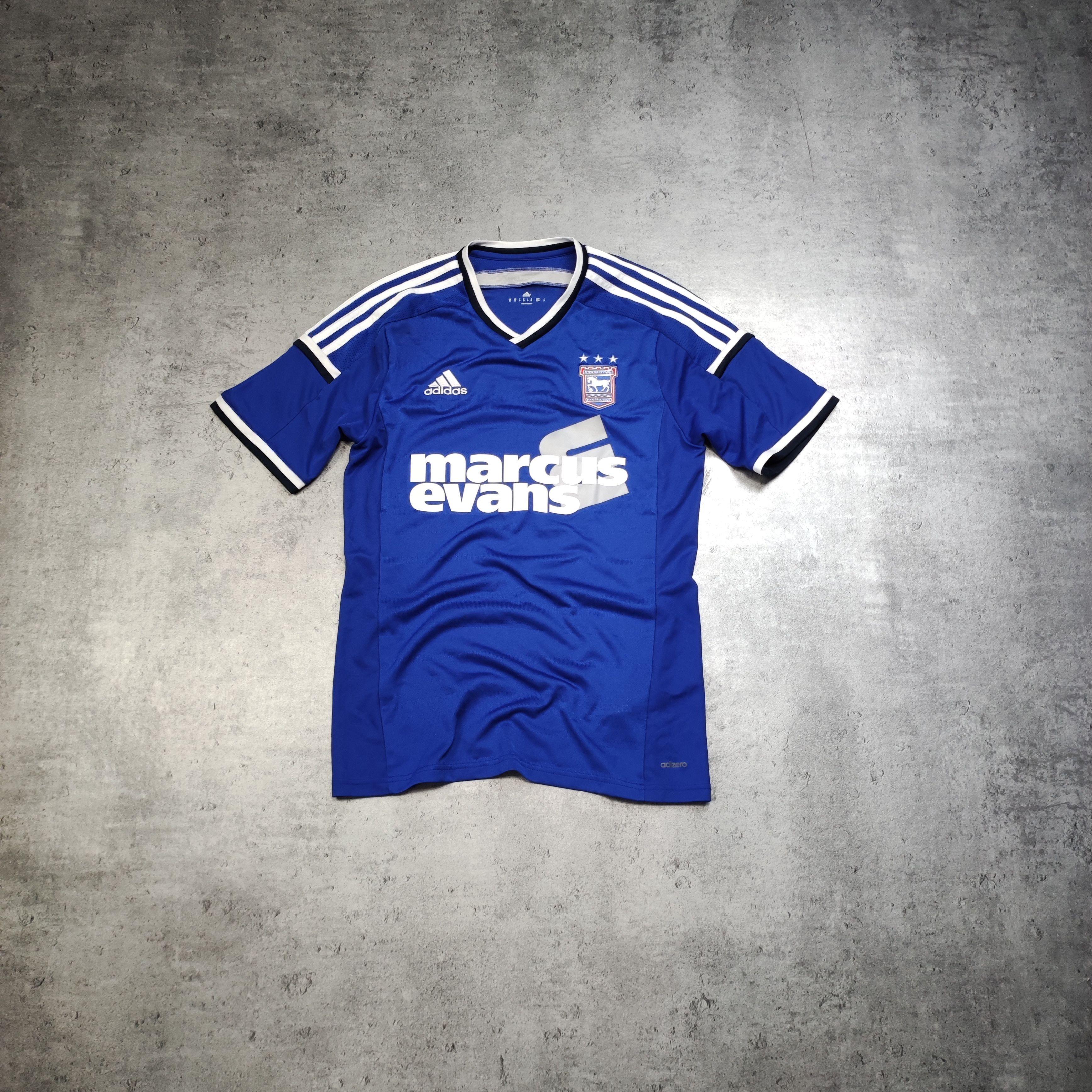 Adidas RARE 2015 Ipswitch Town Football Club Match AdiZero Jersey Size US M / EU 48-50 / 2 - 1 Thumbnail