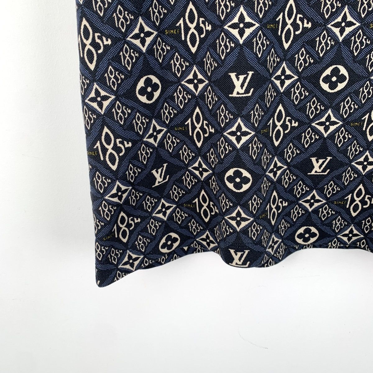 Louis Vuitton Louis Vuitton Monogram Logo Print Short Sleeve T-Shirt K26WX Size XS / US 0-2 / IT 36-38 - 4 Thumbnail