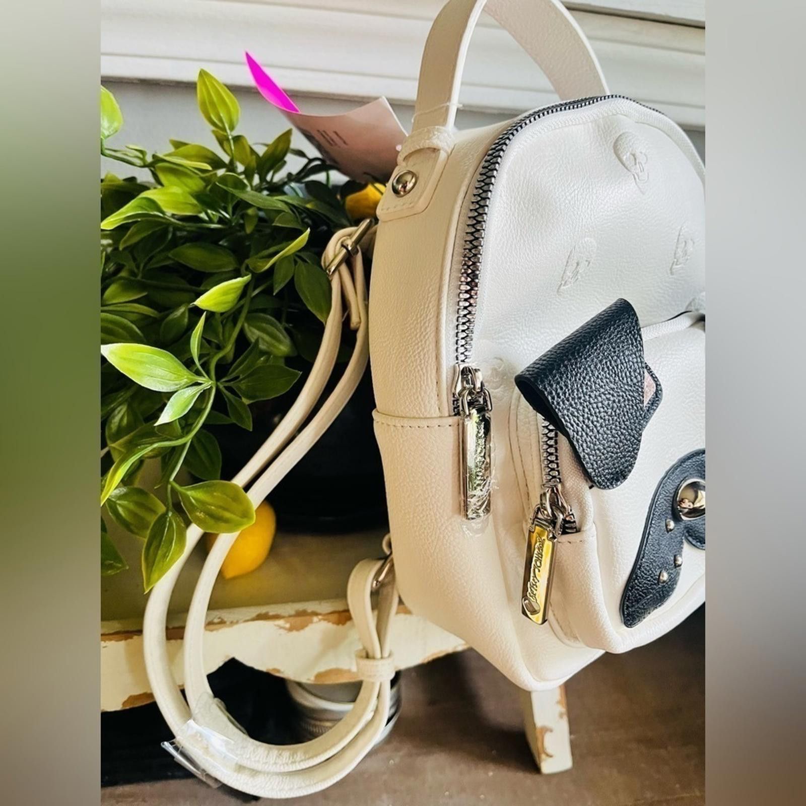 Betsey Johnson × Designer Betsey Xo Baybee Dog Bag Skull Bag In Skulltastic Print NWT Size ONE SIZE - 2 Thumbnail