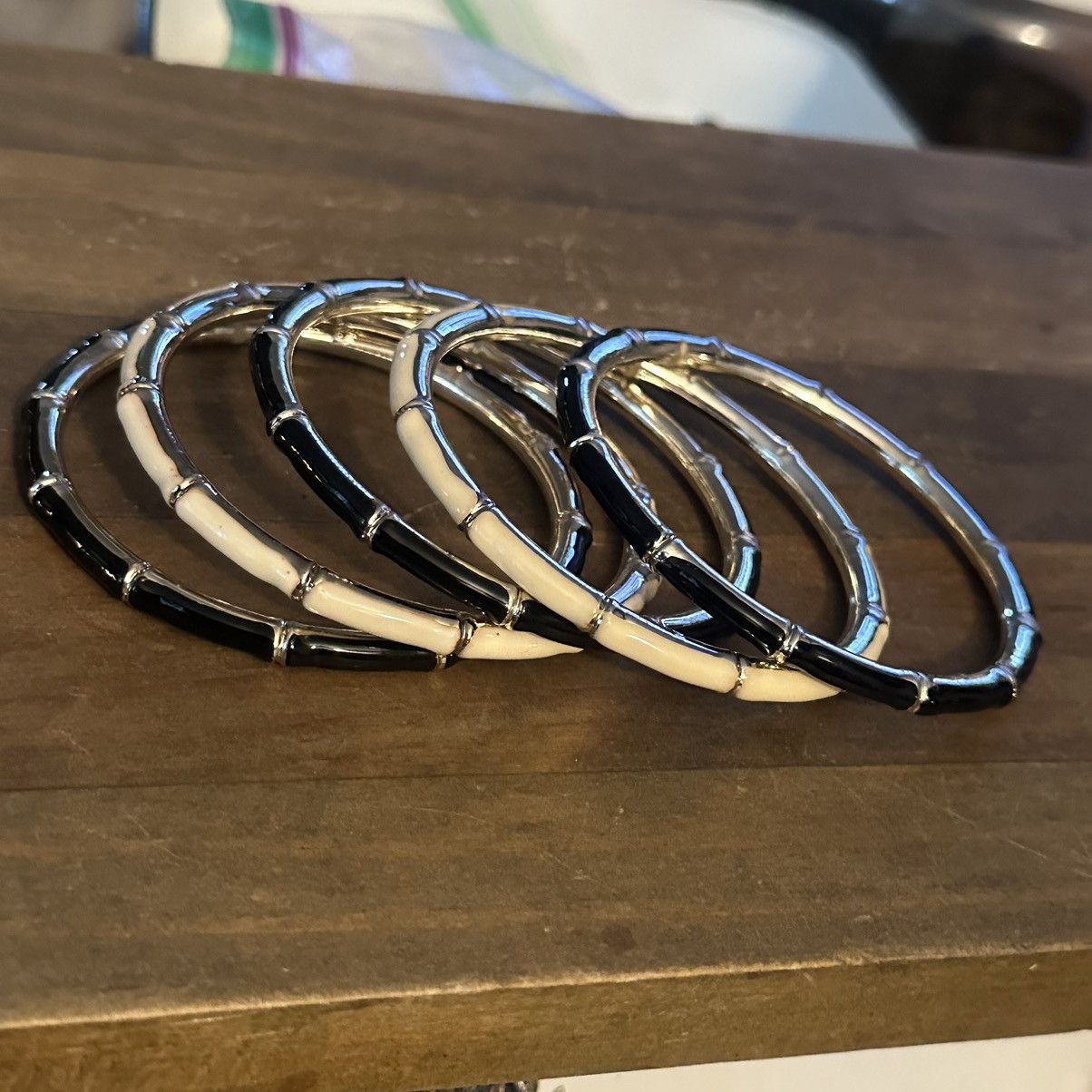 Other Plastic enamel bamboo bangle bracelets Size ONE SIZE - 4 Thumbnail