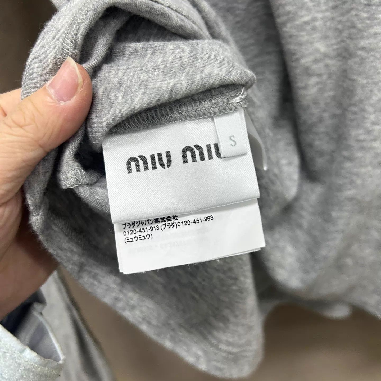Miu Miu MIU MIU new with tags gray long sleeve top S ys002071 Size S / US 4 / IT 40 - 4 Thumbnail