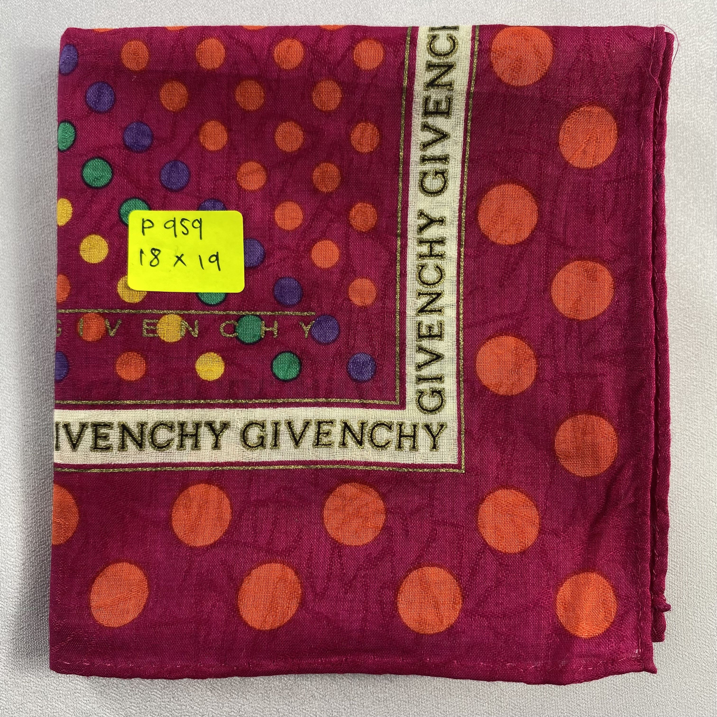 Vintage Givenchy Bandana/ Handkerchief / Neckerchief-P959 Size ONE SIZE - 6 Thumbnail