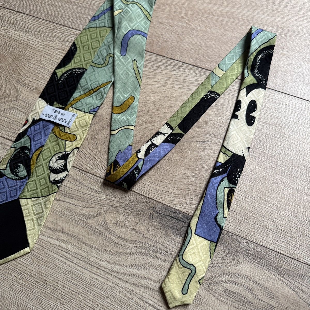 Disney Disney International Mickey Mouse Vintage Necktie Size ONE SIZE - 7 Thumbnail