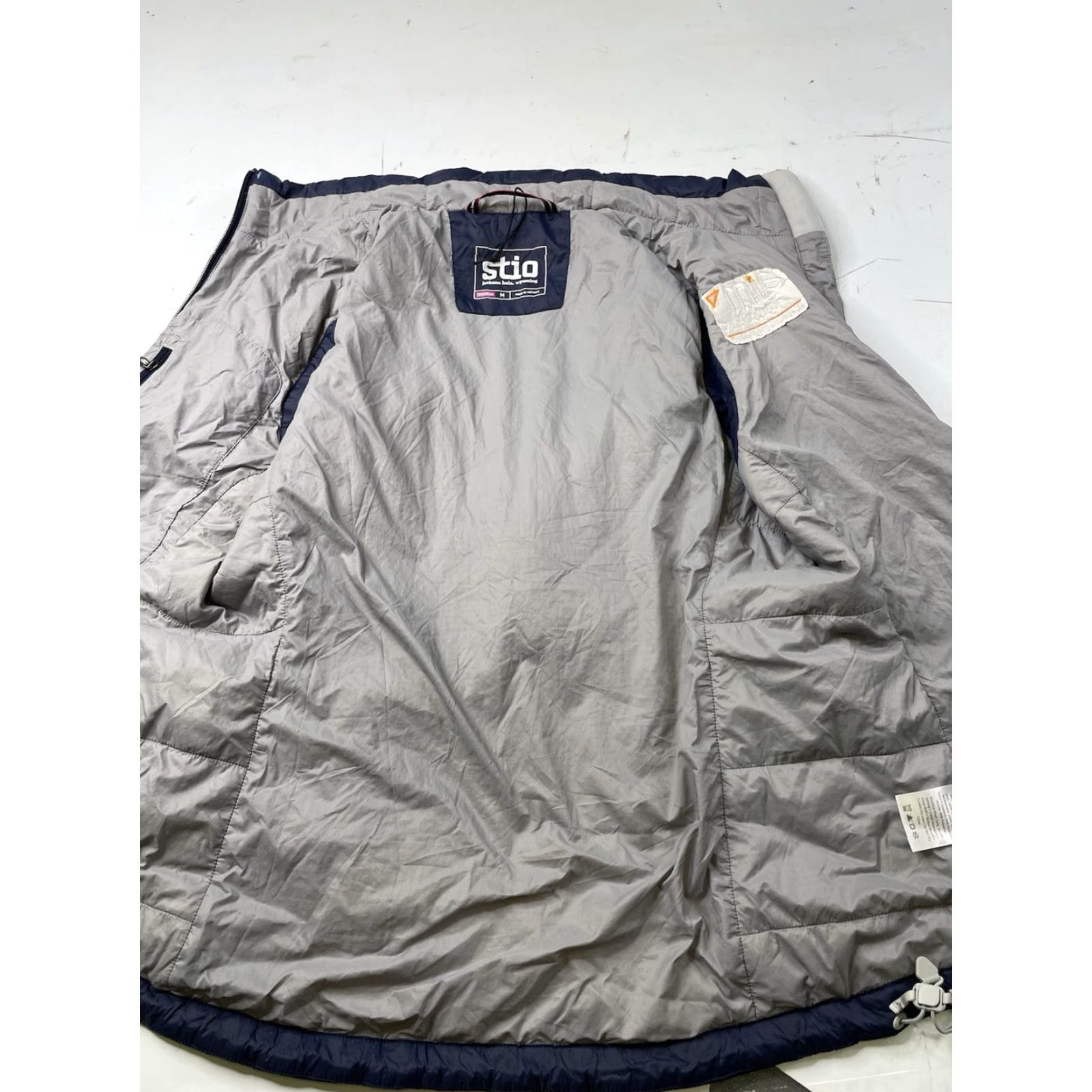 Vintage **Stio Azura Insulated Blue Women's Puffer Vest Medium** User: Stio Azura Insulated Blue Women's Puffer Vest Medium Size M / US 6-8 / IT 42-44 - 6 Thumbnail