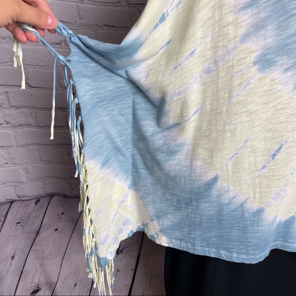 Free People NWT New $88 Free People Movement Fringe Top Poncho Tie Dye Size S / US 4 / IT 40 - 9 Thumbnail