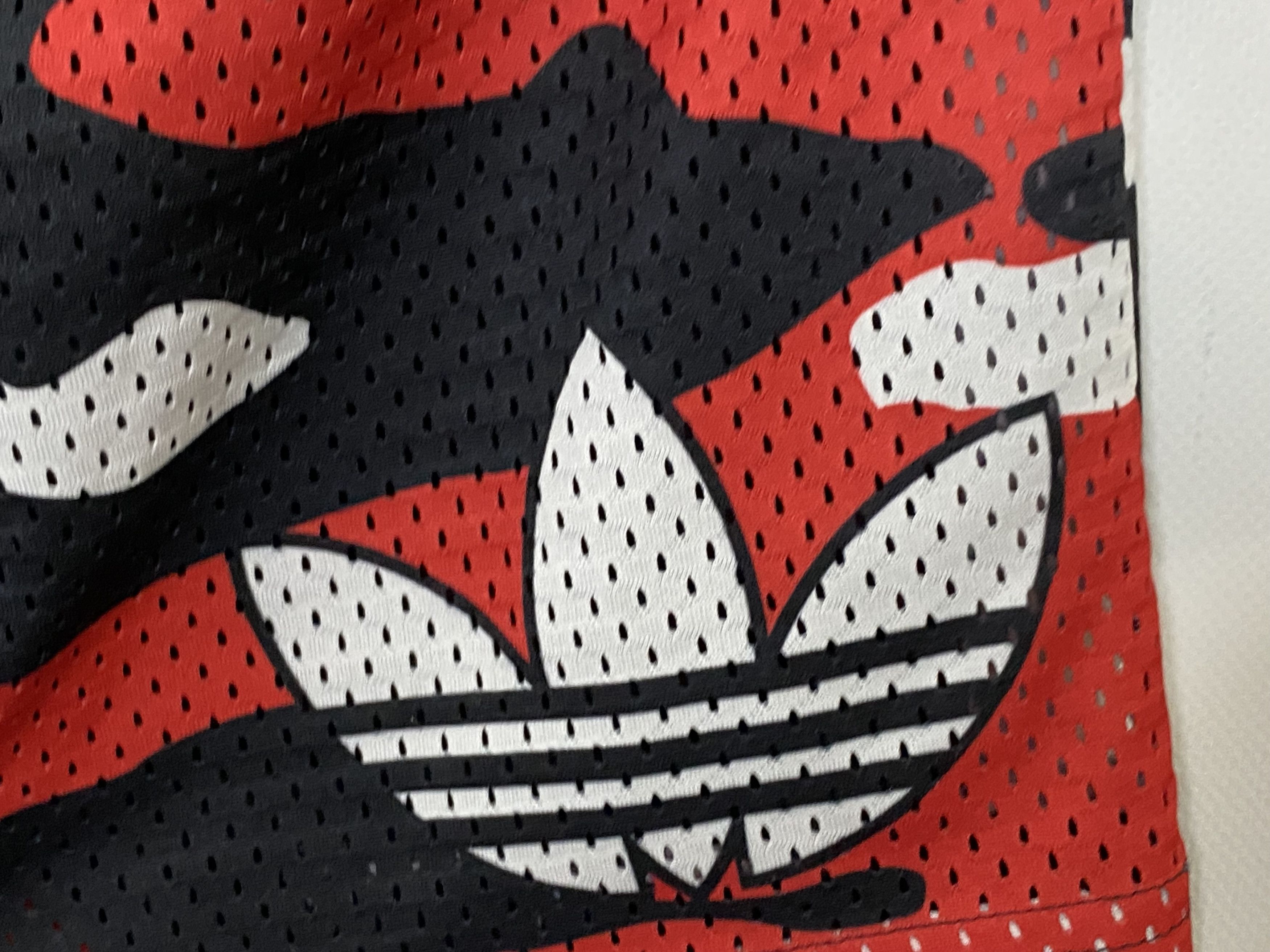 Adidas × NBA CHICAGO BULLS REVERSIBLE NBA BASKETBALL SHORTS ADIDAS Size US 32 / EU 48 - 5 Thumbnail