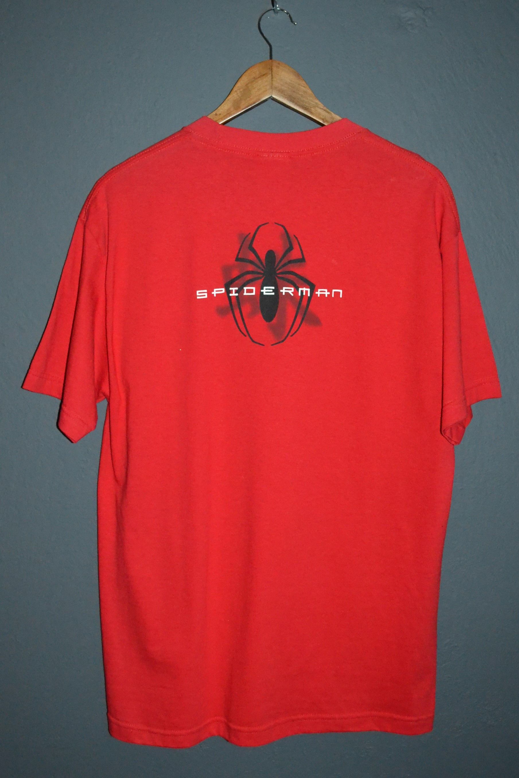 Vintage Vintage Spiderman 2001 Spider Man Marvel T shirt Size L Size US L / EU 52-54 / 3 - 9 Thumbnail