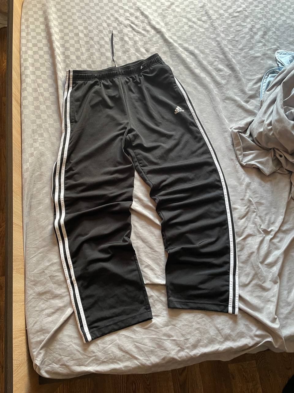 Adidas Vintage Black Adidas Sweatpants Track Pants Size US 34 / EU 50 - 2 Thumbnail