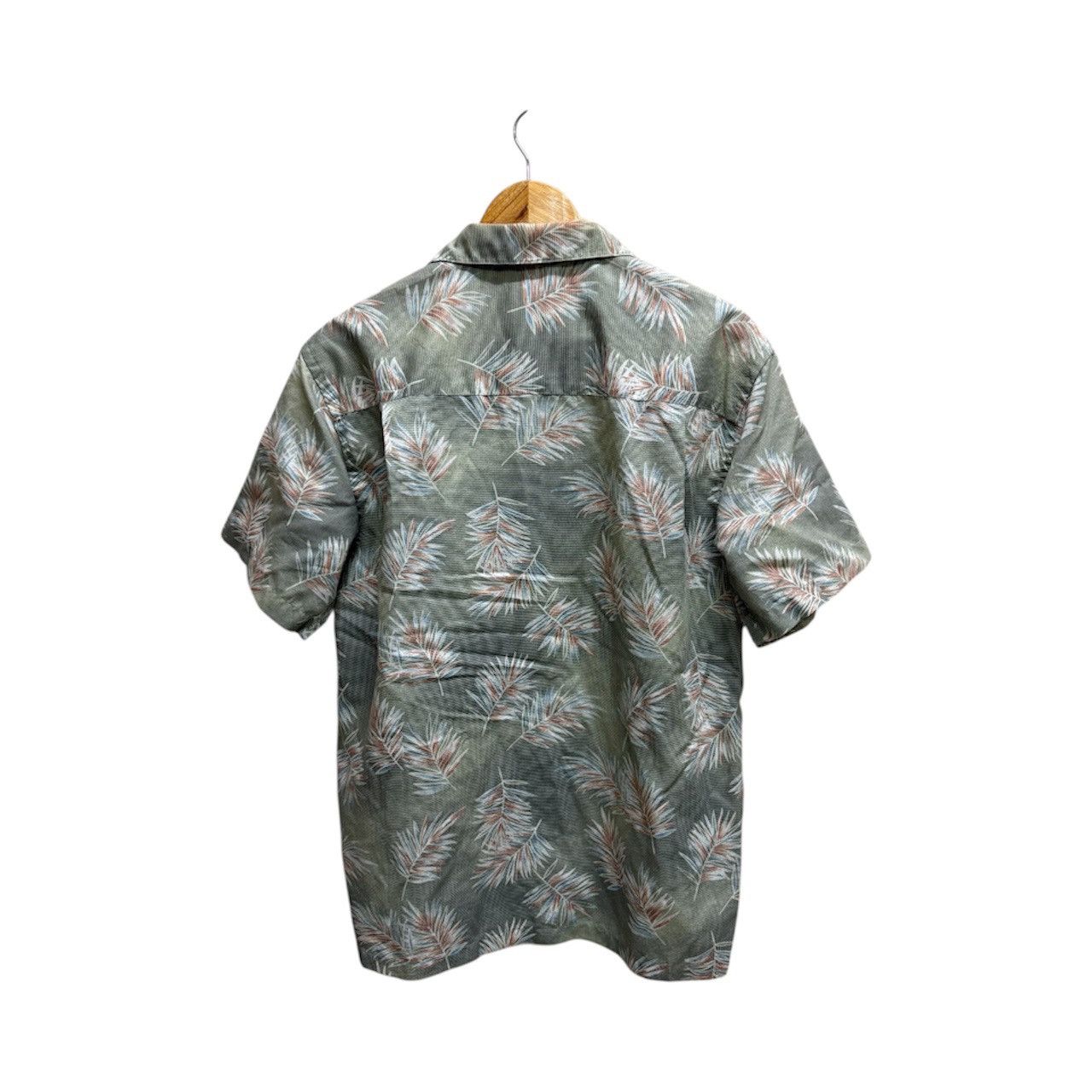 Japanese Brand VINTAGE IY BASICS FLORA DESIGN HAWAII BUTTON UP SHIRT Size US M / EU 48-50 / 2 - 2 Thumbnail